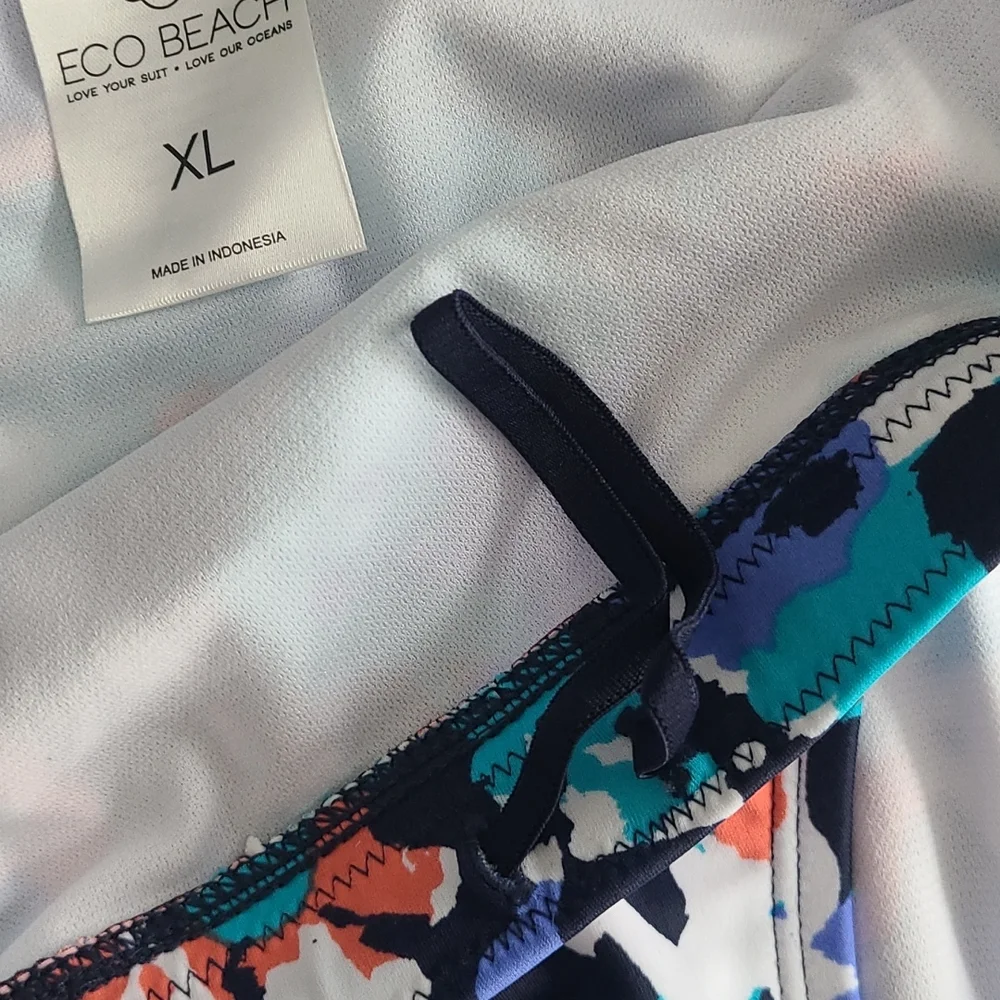 Eco Beach Swim Hipster.  NWT  Size XL.  Multicolor - Picture 5 of 6